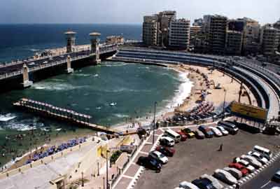 كورنيش الاسكندرية - ارشيفية
